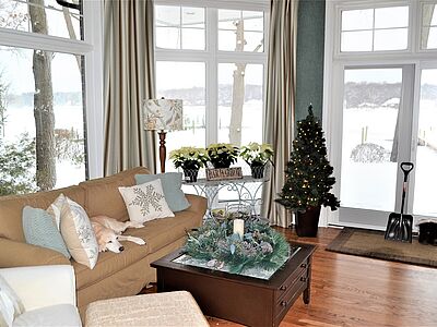 Come i vetri scorrevoli creano un open space tra soggiorno e terrazza