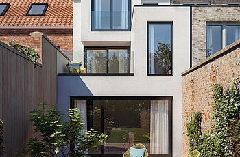 Deceuninck Italia - Elegant Light