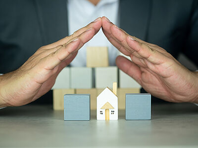 Assicurazione condominiale: come funziona la detrazione?