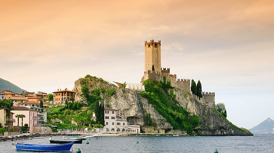 GED mercato immobiliare 25052026 Immobiliare: quanto costano le case al lago oggi in Italia?