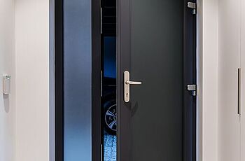 Deceuninck Italia - Porte in PVC